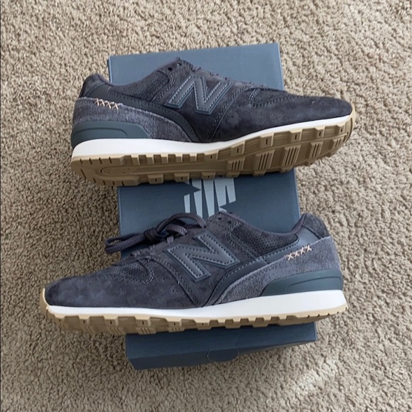 New Balance Shoes - NIB NEW Women’s New Balance 696 WL696BY